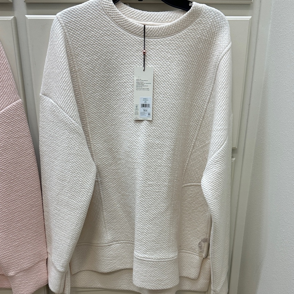 NWT CALIA side zip tunic